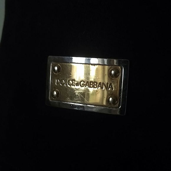 DOLCE + GABBANA - luxe silky soft black suede logo - Picture 5 of 12